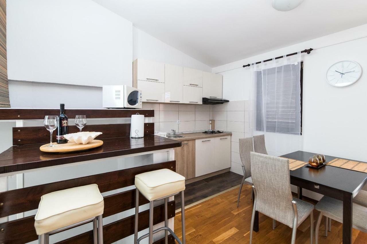 Apartmani Kristina Crikvenica Extérieur photo